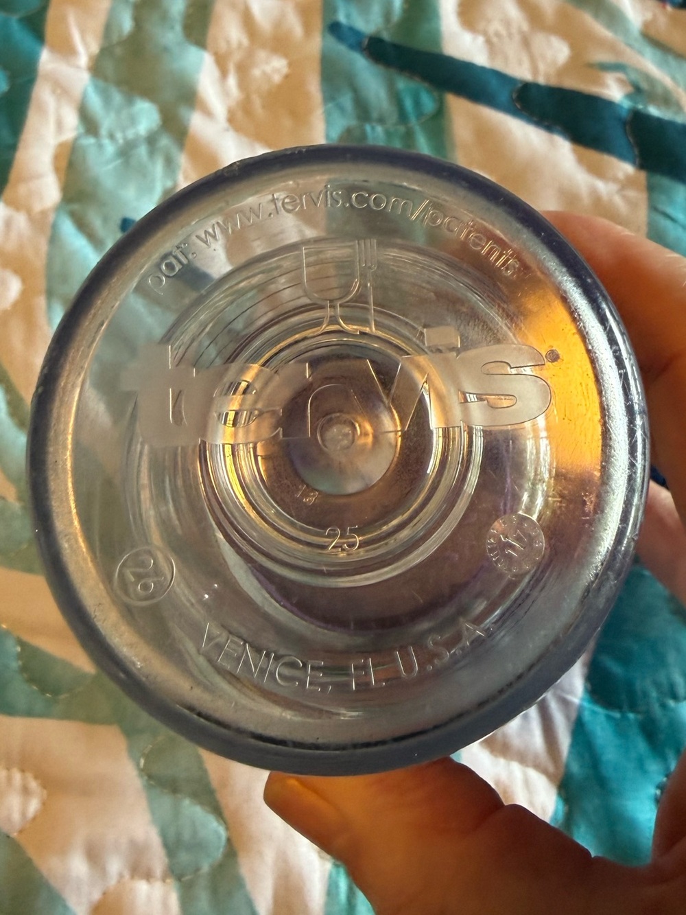 Daiquiri Deck Tumbler - Purple Lid, Yellow Logo - Picture 3 of 6